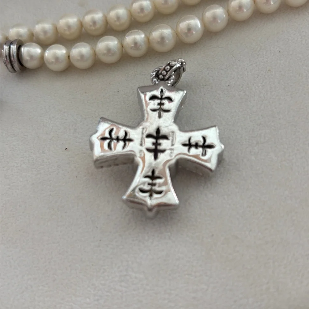 Judith Ripka faux pearl necklace with fitting for pendants and MOP Maltese cross
